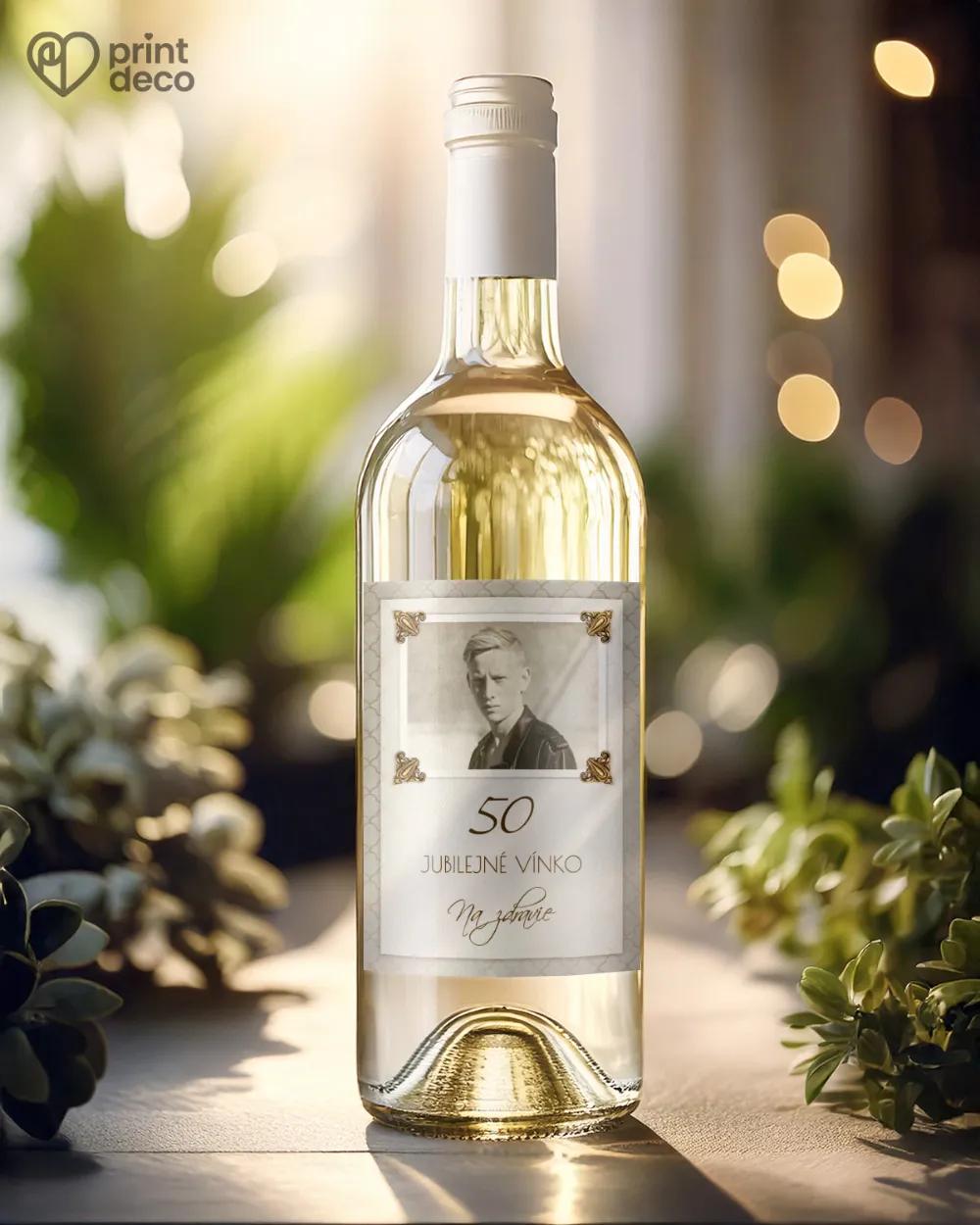 Etikety na fľaše vo vintage štýle s fotkou 1/2