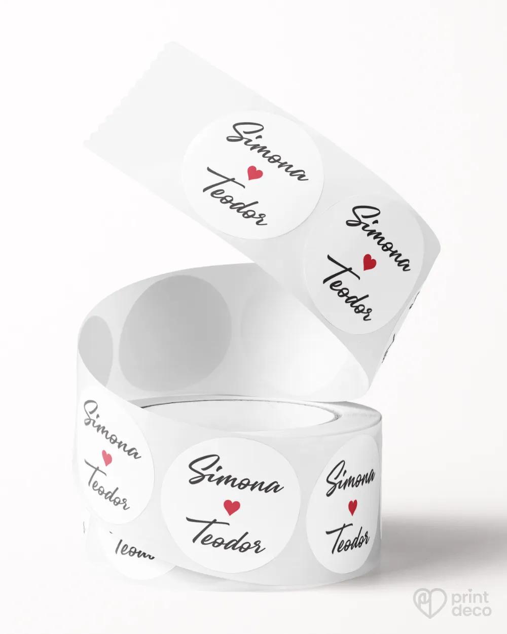 Mini nálepky na obálky / darčeky Jedno srdce 1/3