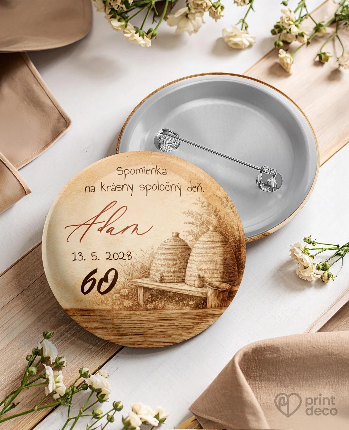 Pamätné kruhové odznaky z oslavy pre včelára 15