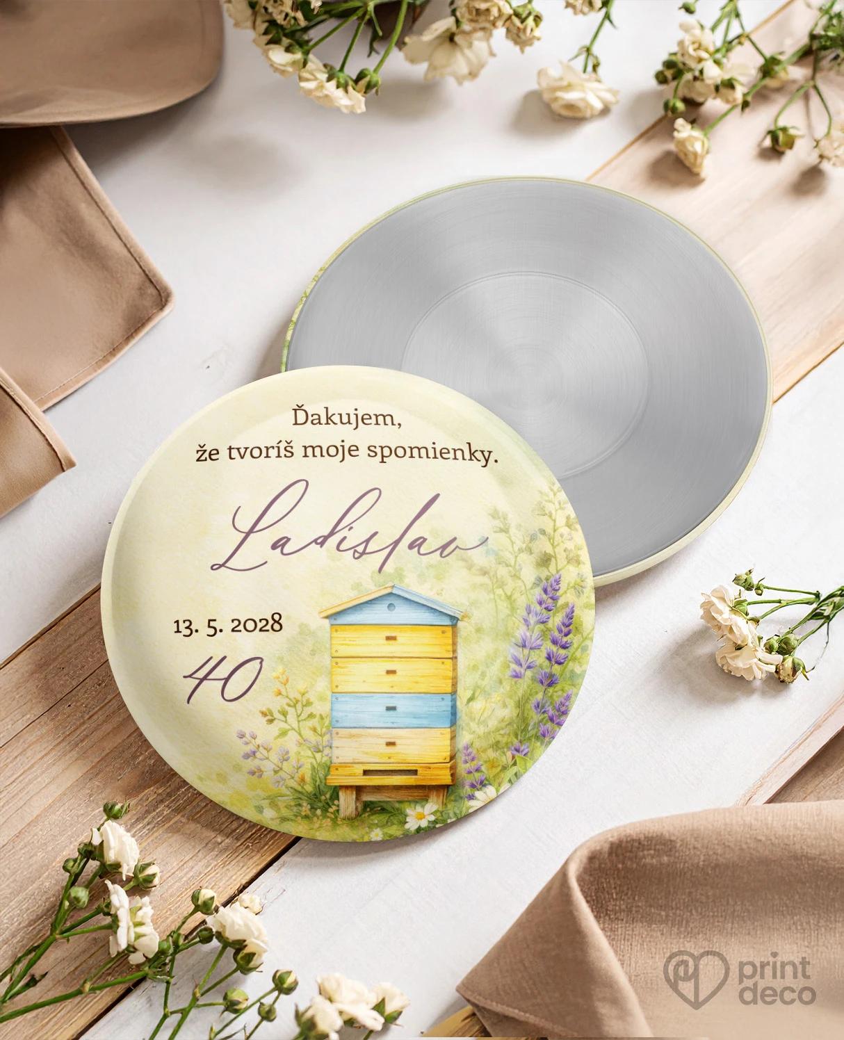 Pamätné kruhové magnetky z oslavy pre včelára 17
