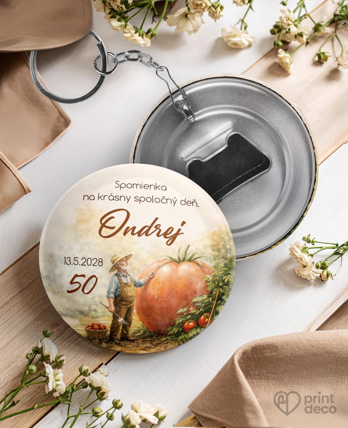 Kovová kľúčenka s otváračom z oslavy pre záhradkára 03