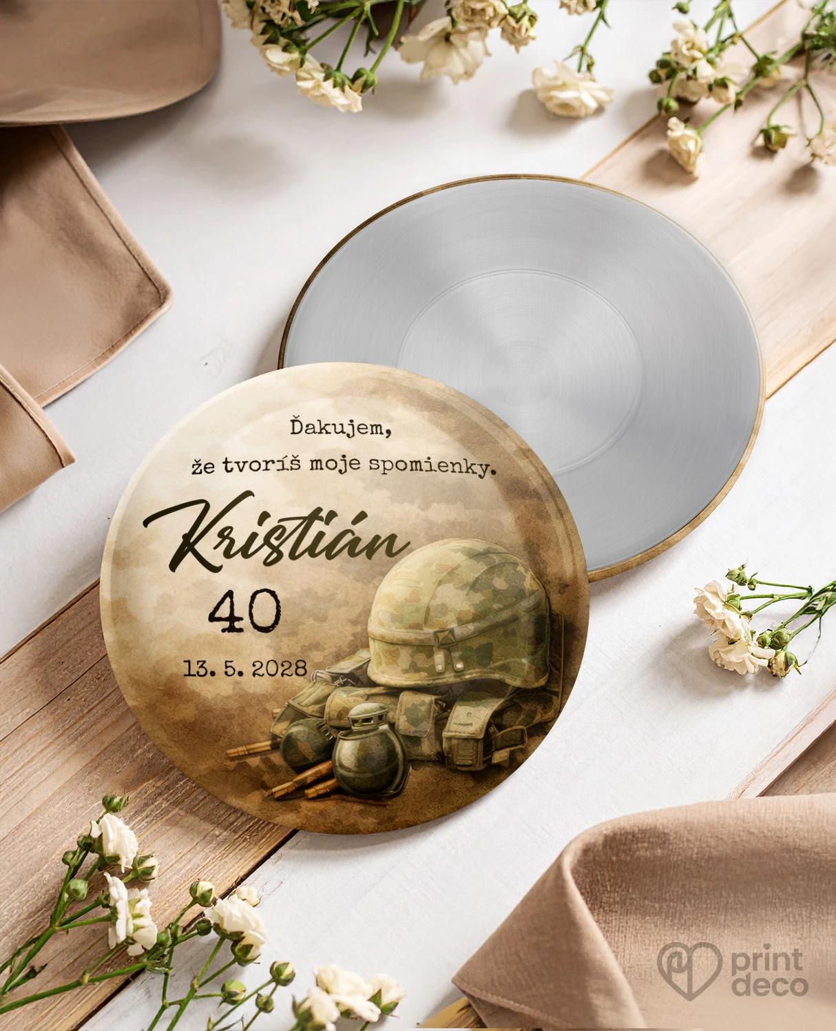 Pamätné kruhové magnetky z oslavy pre vojaka 01
