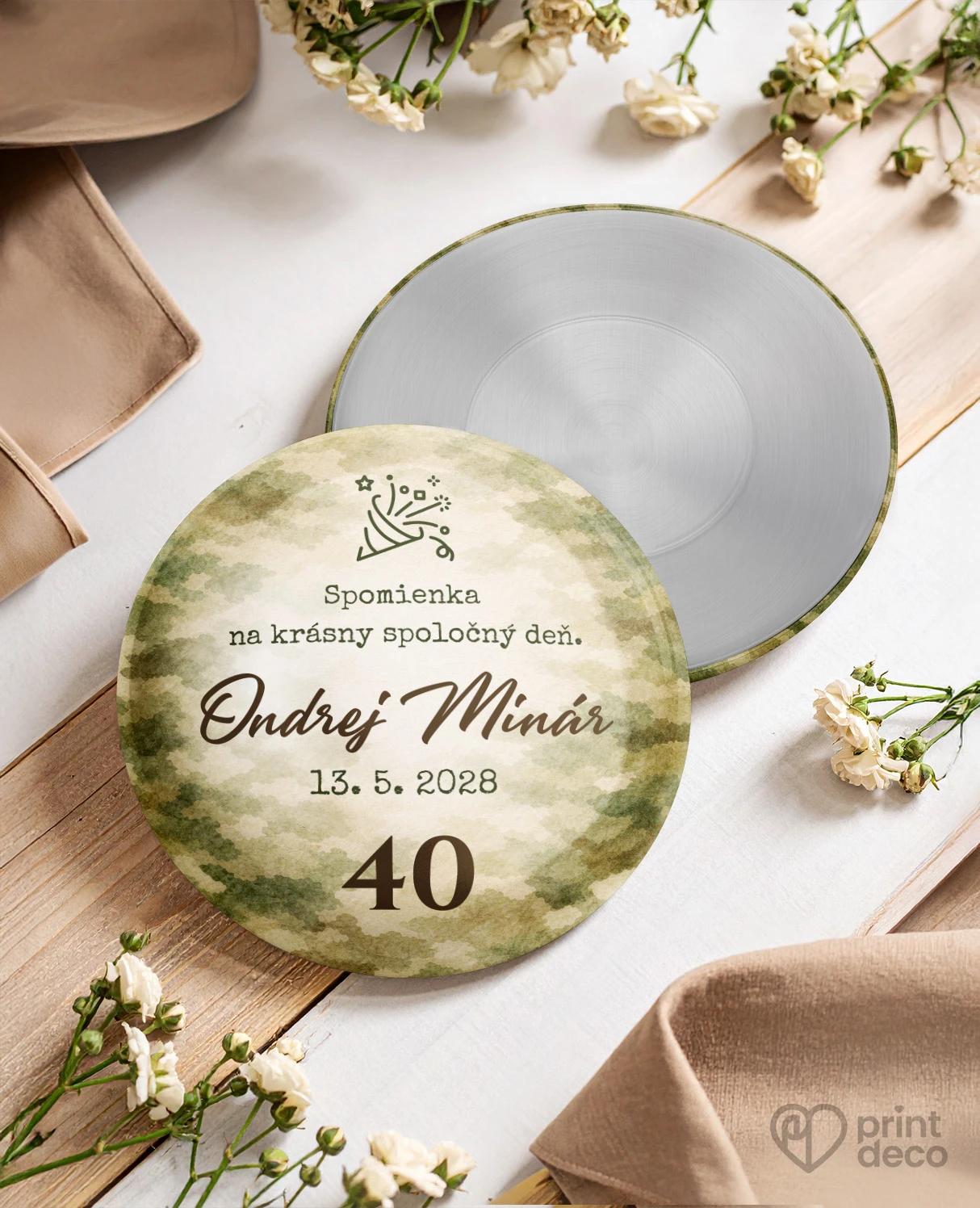 Pamätné kruhové magnetky z oslavy pre vojaka 02