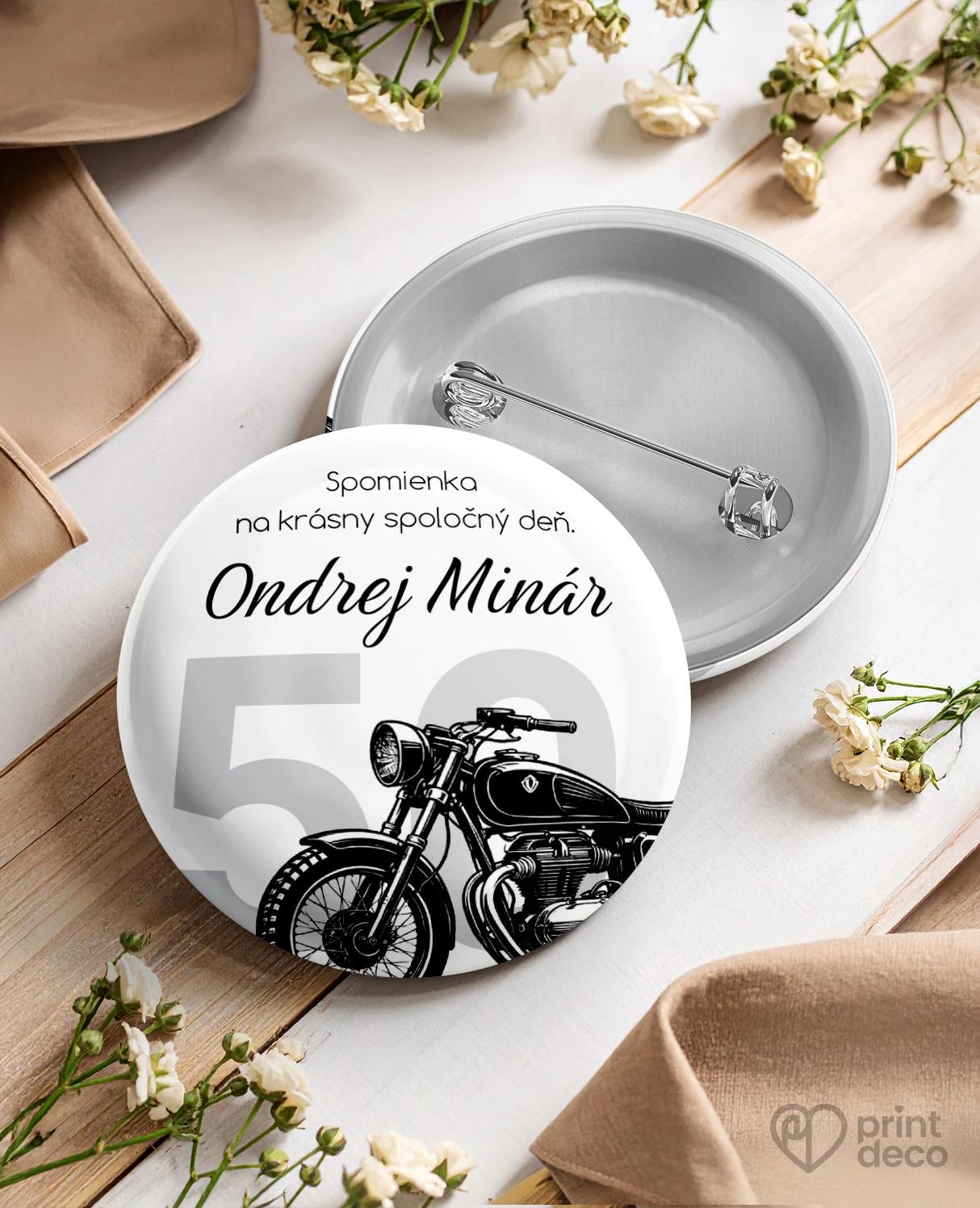 Pamätné kruhové odznaky z oslavy pre motorkára 03