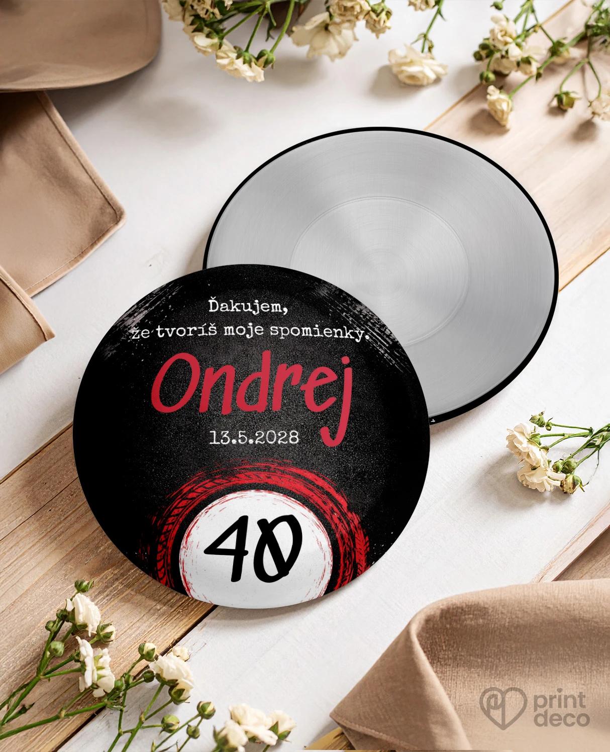 Pamätné kruhové magnetky z oslavy pre motorkára 08