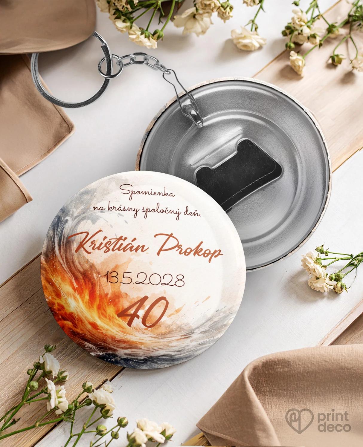 Kovová kľúčenka s otváračom z oslavy pre hasiča 06