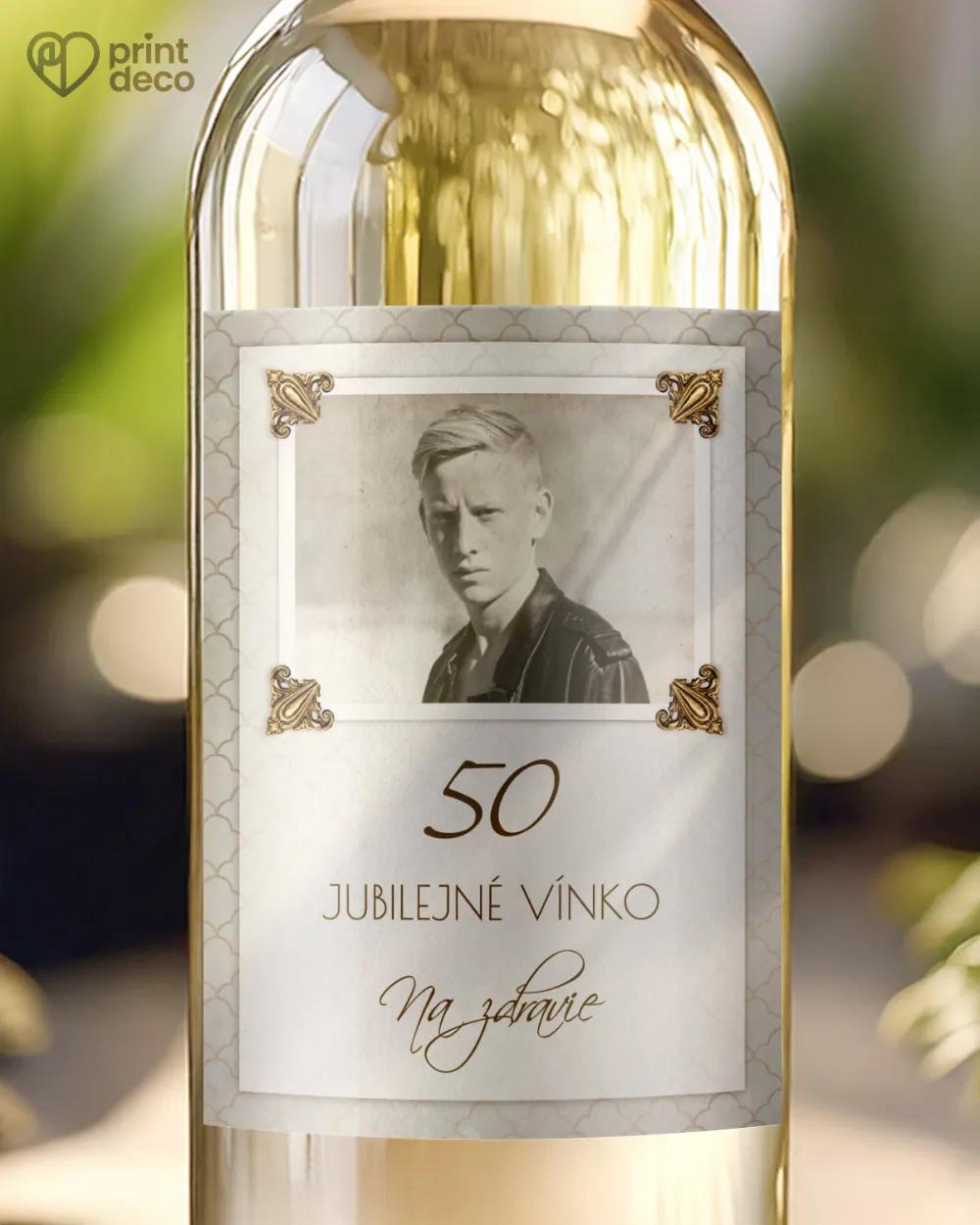 Etikety na fľaše vo vintage štýle s fotkou